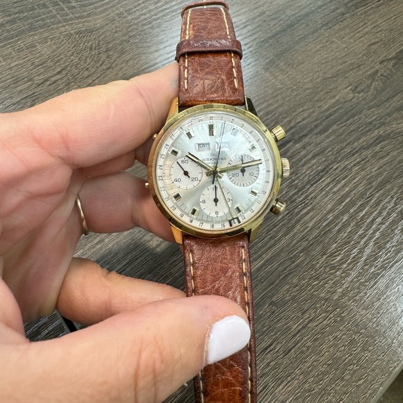 Jumbo WAKMANN Triple Date Chronograph Valjoux Watch - Picture 2 of 16